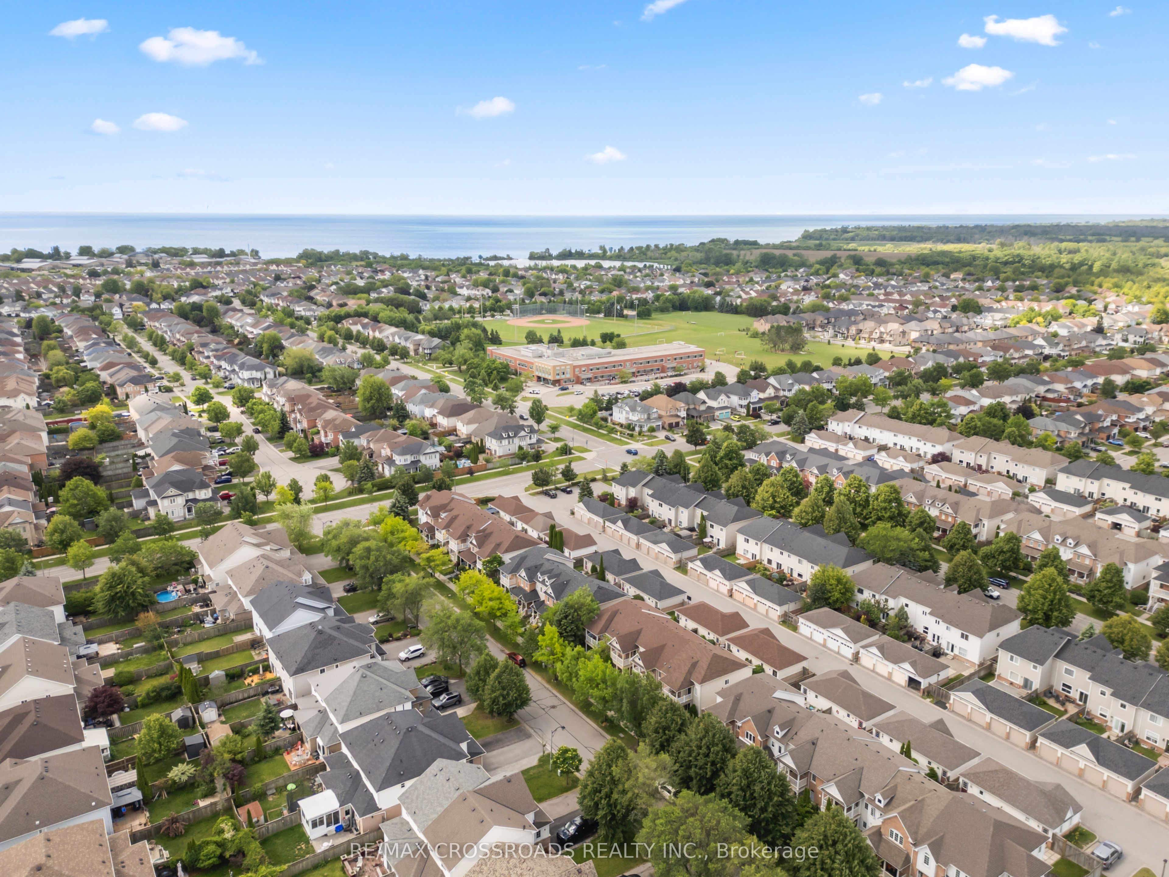 67 Regatta Crescent, Whitby, ON, L1N 9W5 photo 3