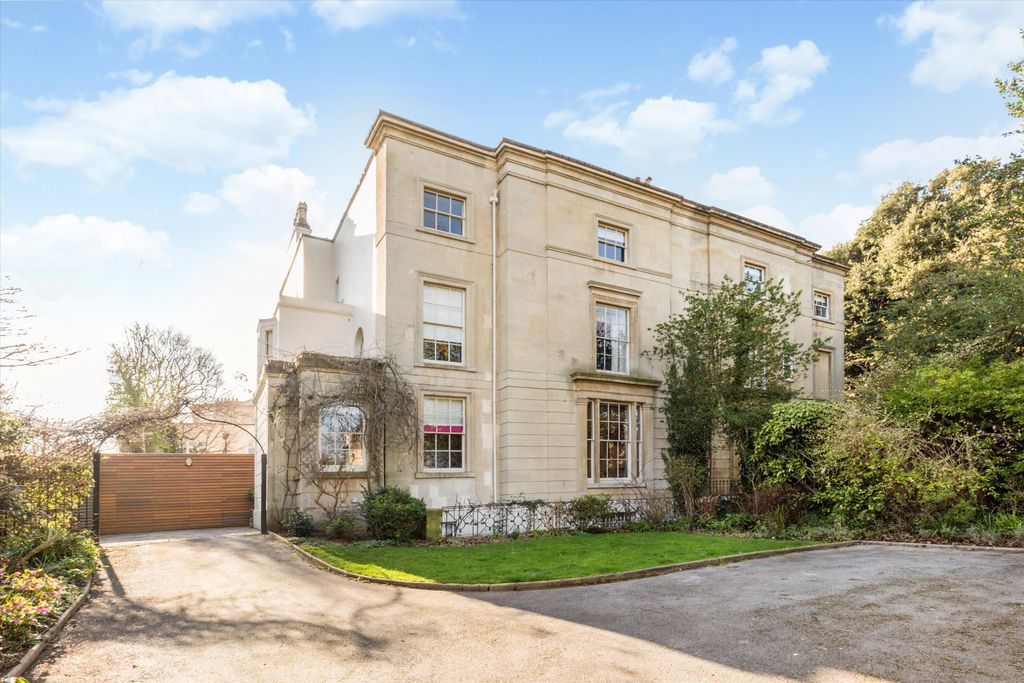 6 bed town house for salePembroke Road, Clifton, Bristol BS8