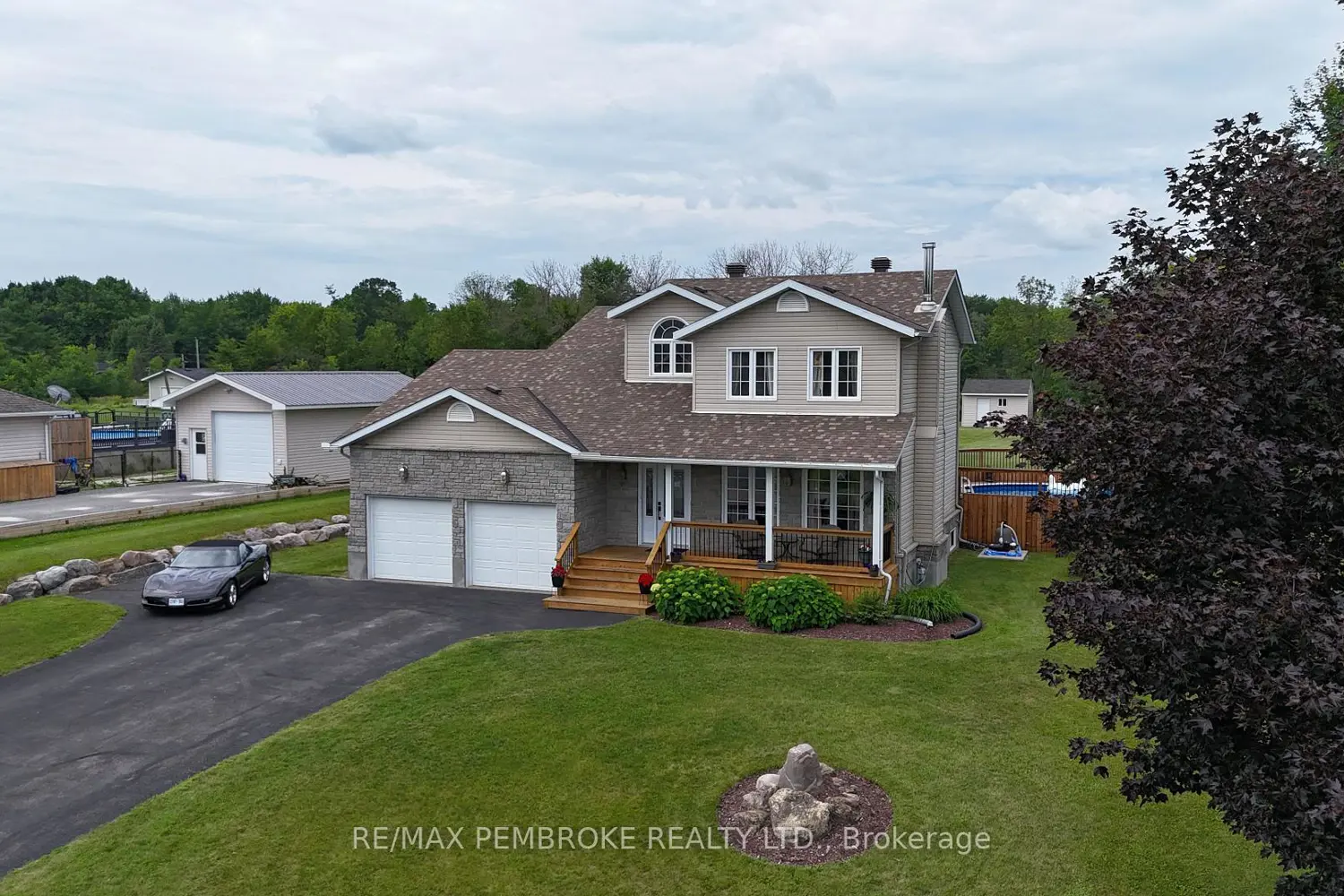 9 Heron Drive photo 4