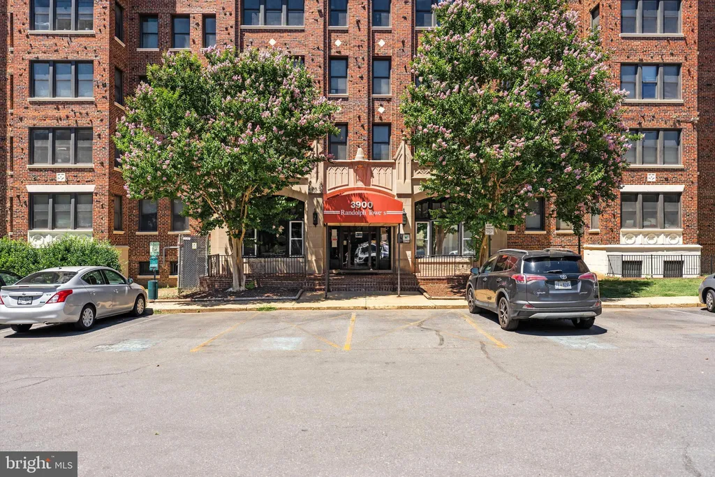 3900 14th Street NW Unit 306, Washington, DC 20011