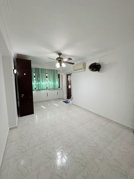 569 Hougang Street 51 photo 4
