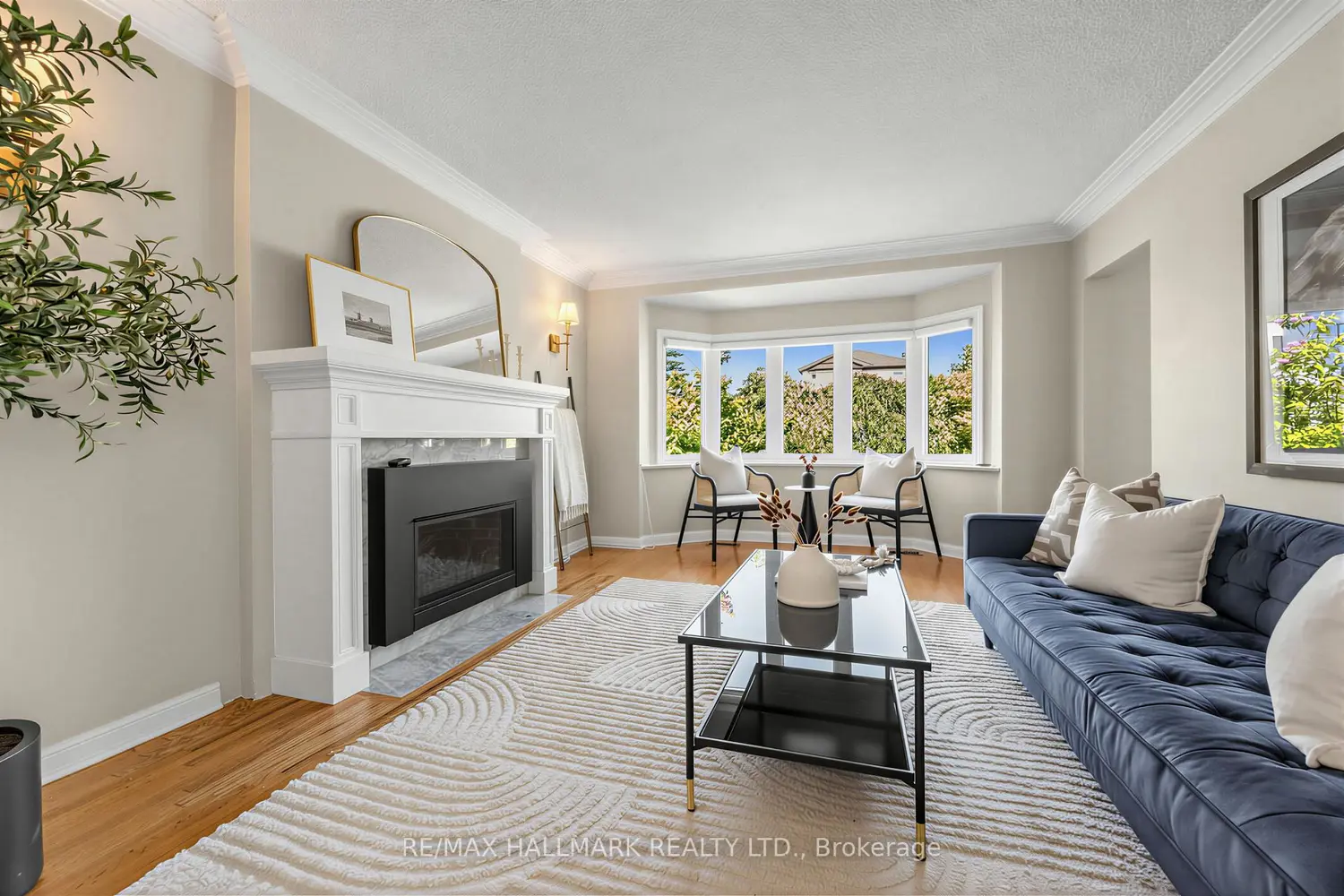 16 Crestland Avenue photo 2