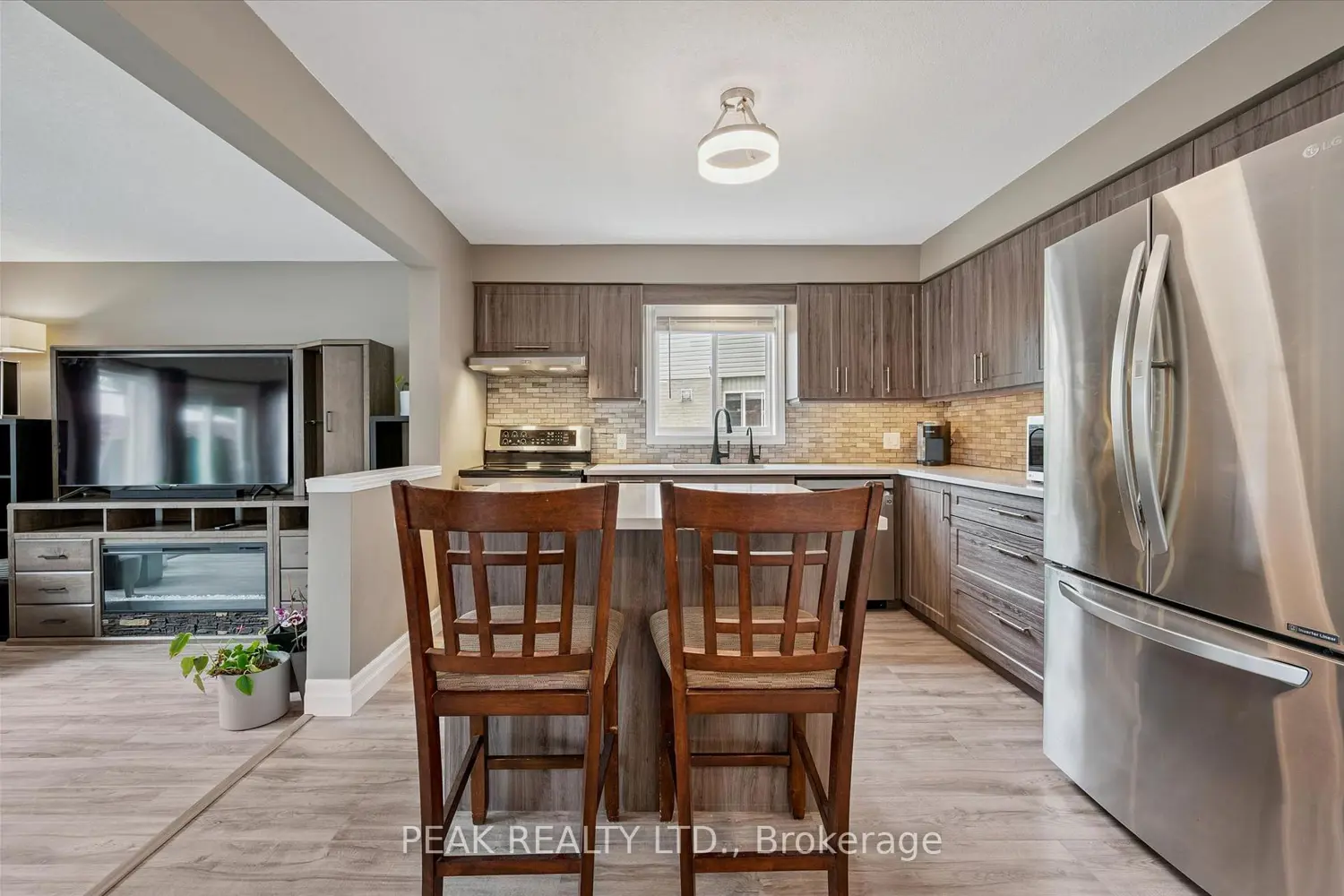 183 Dalecroft Place photo 3