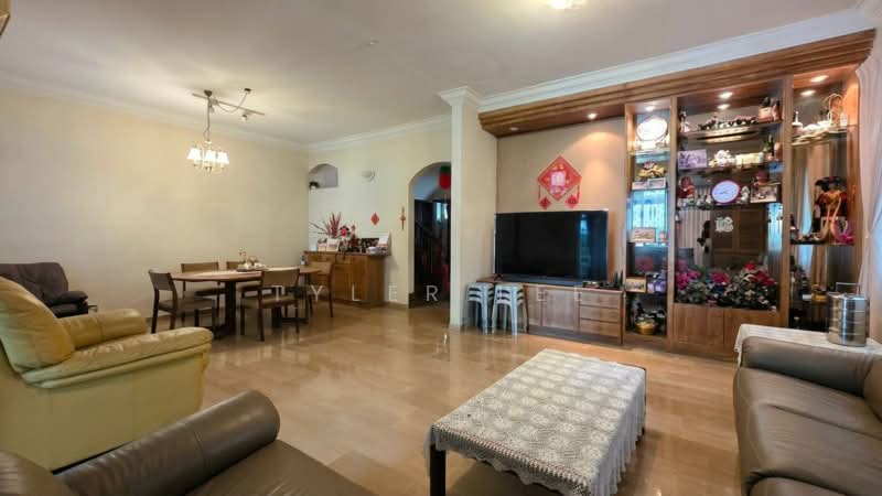Jalan Pakis, Jalan Suasa, Chestnut Drive, Cashew Road, Dairy Farm Road, Upper Bukit Timah