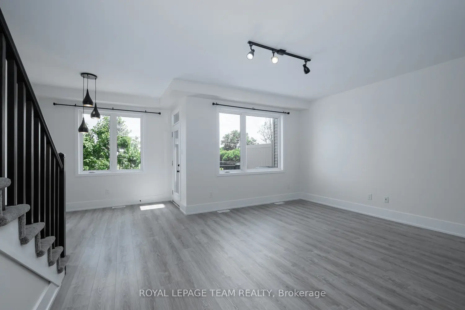 168 Pictou Crescent photo 4