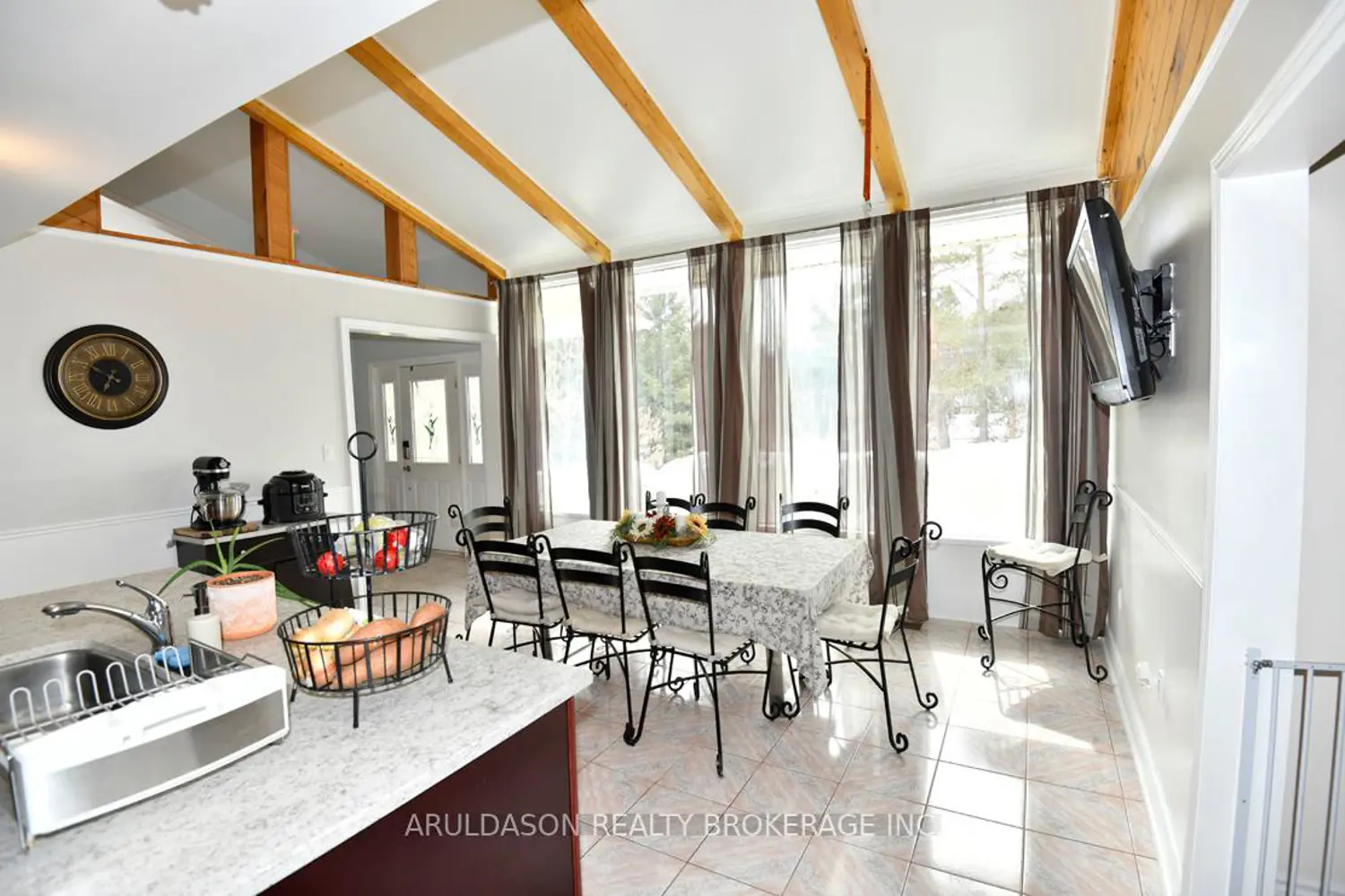 2320 Highway 518 photo 4