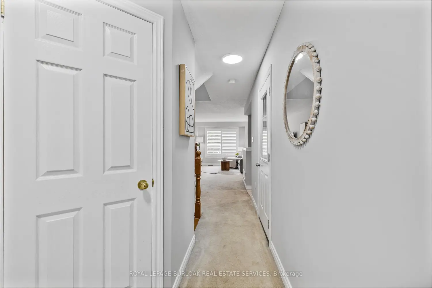 130 Robert Street 32 photo 3