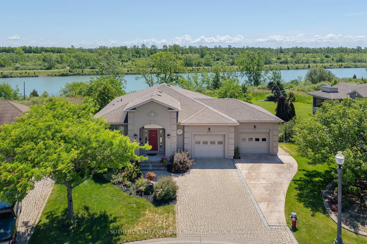 208 Muirfield Trail