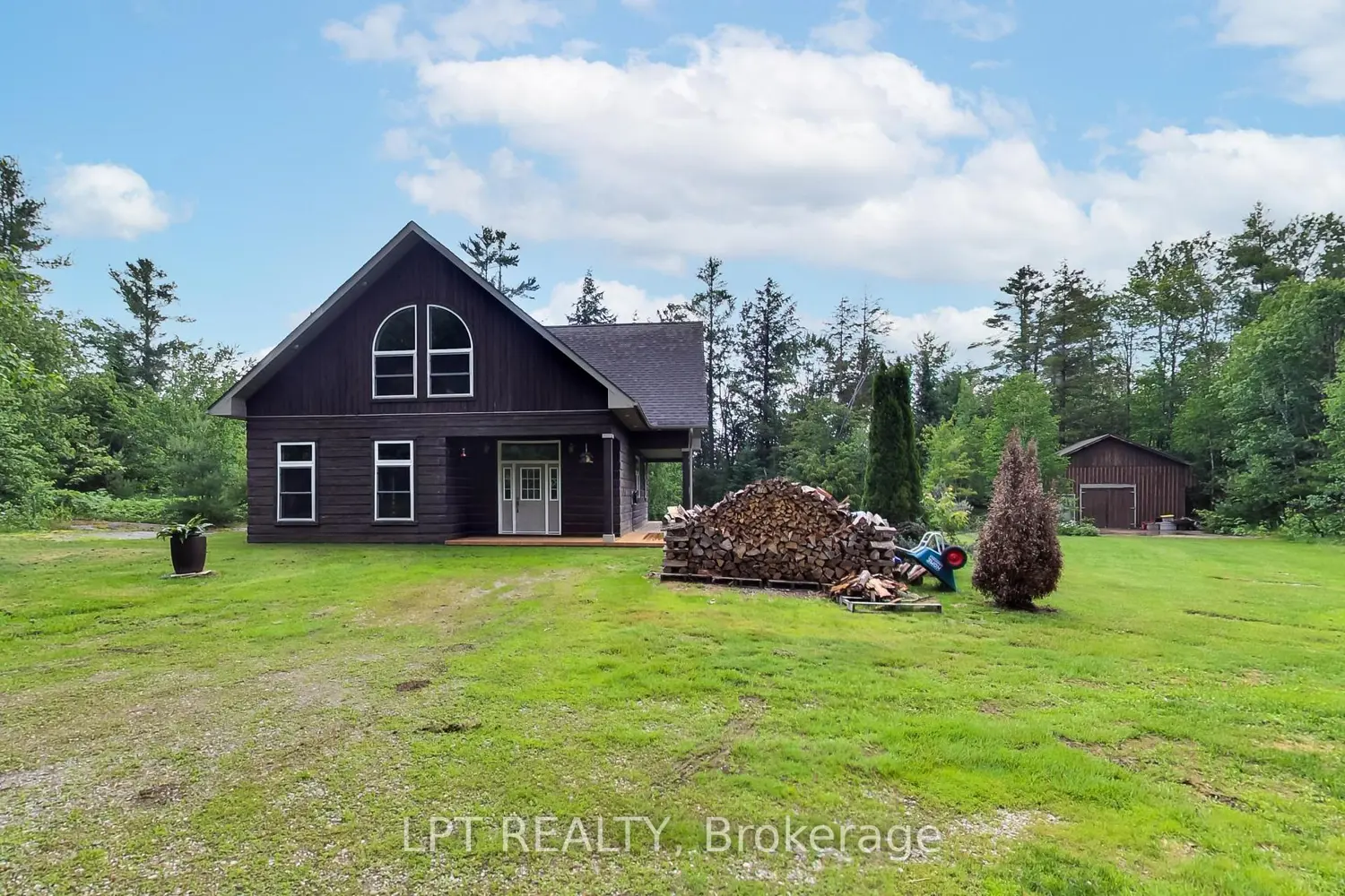 1039 Ben Lake Road photo 3