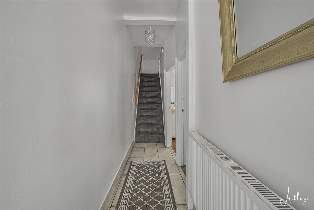 3 bed terraced house for salePant Yr Heol, Neath SA11