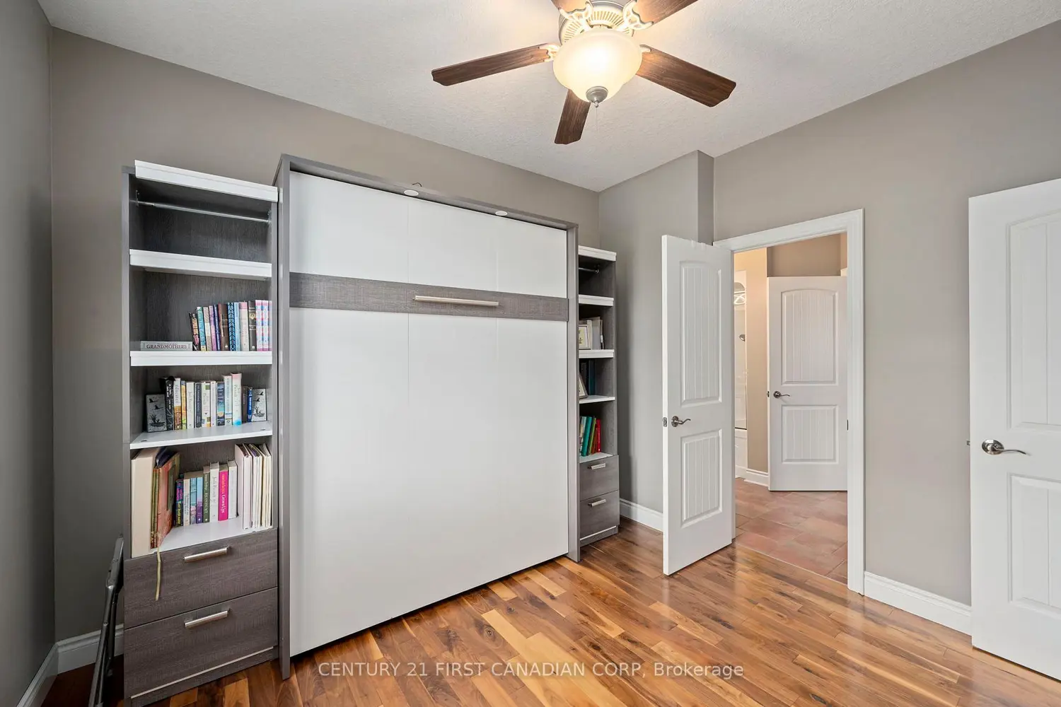 286 Dufferin Street photo 3