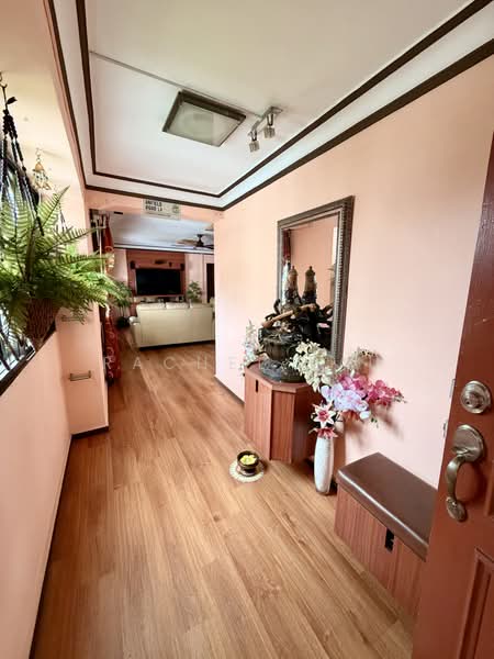 759 Woodlands Avenue 6 photo 2
