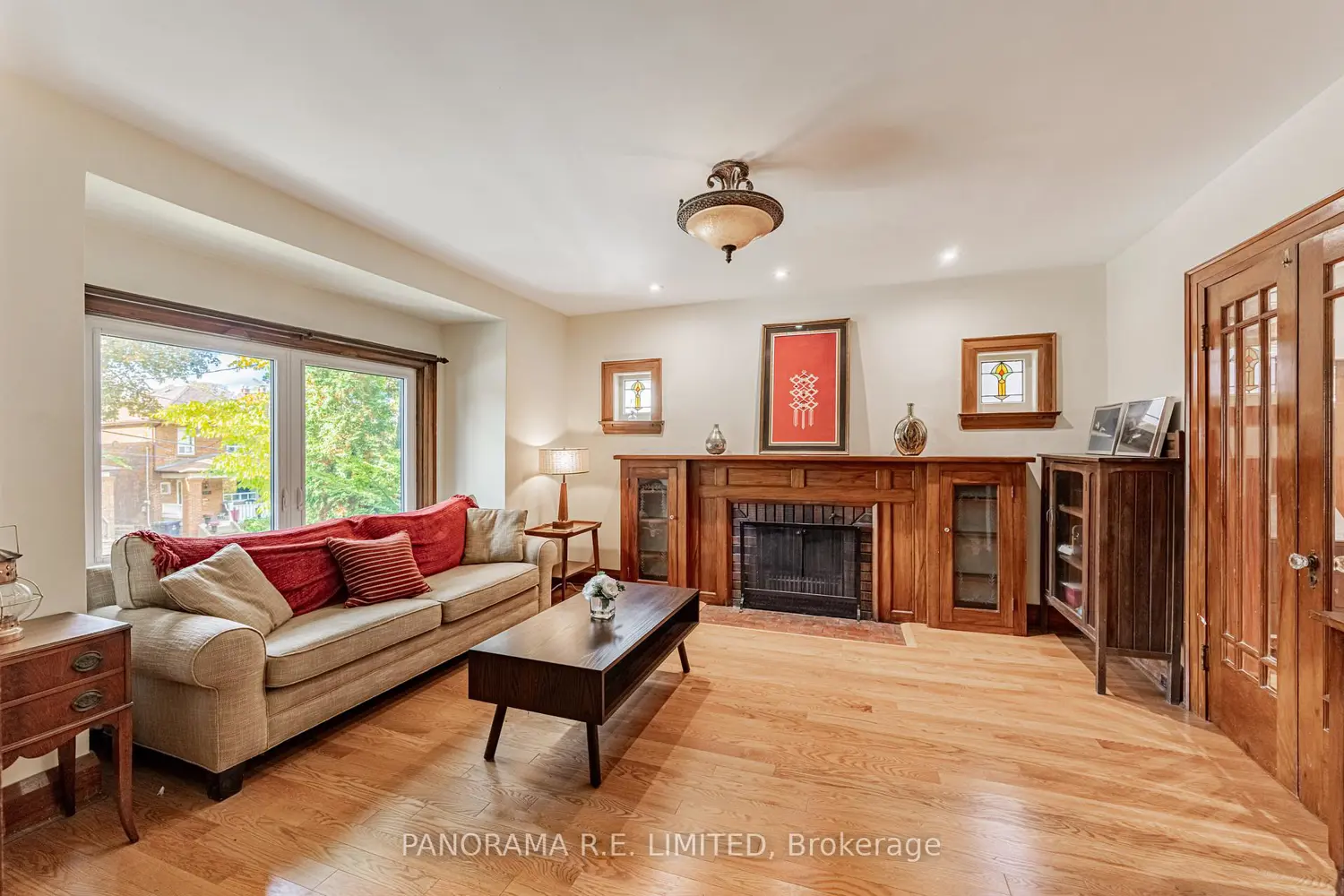 239 Winona Drive photo 5