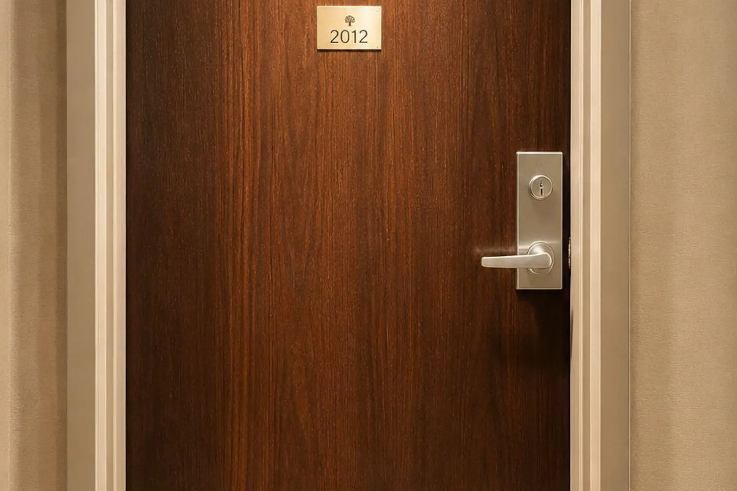 101 Subway Crescent 2012 photo 5