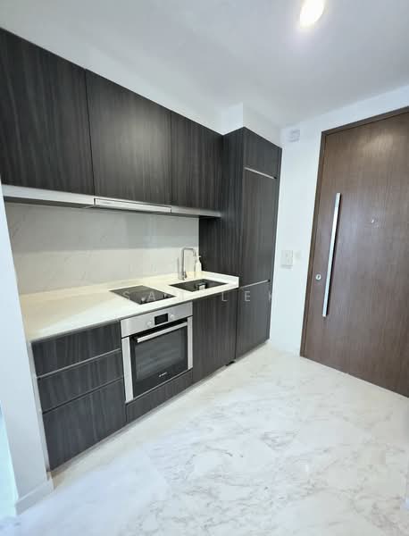 18 Spottiswoode Park Road photo 4
