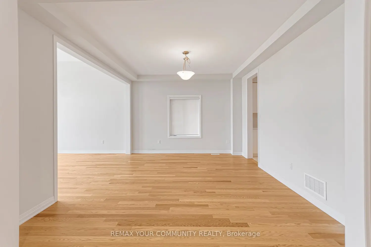 1646 Webster Boulevard photo 4