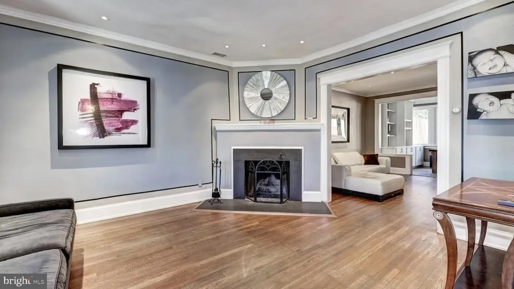 2116 37th Street NW, Washington, DC 20007 photo 4