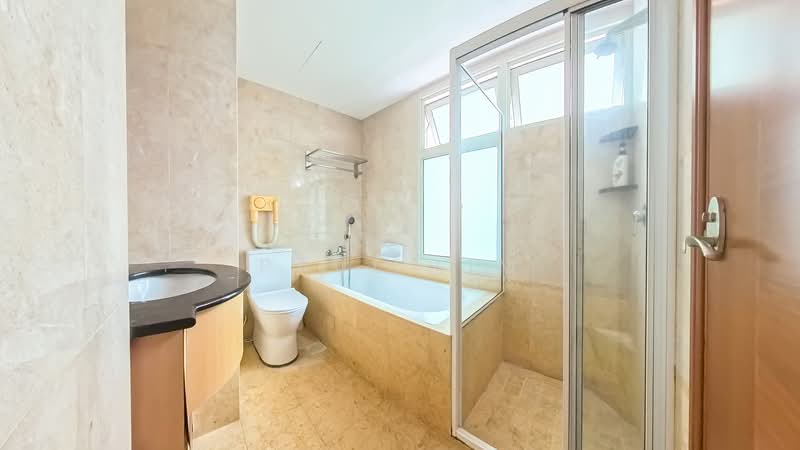 16 Stirling Road photo 2