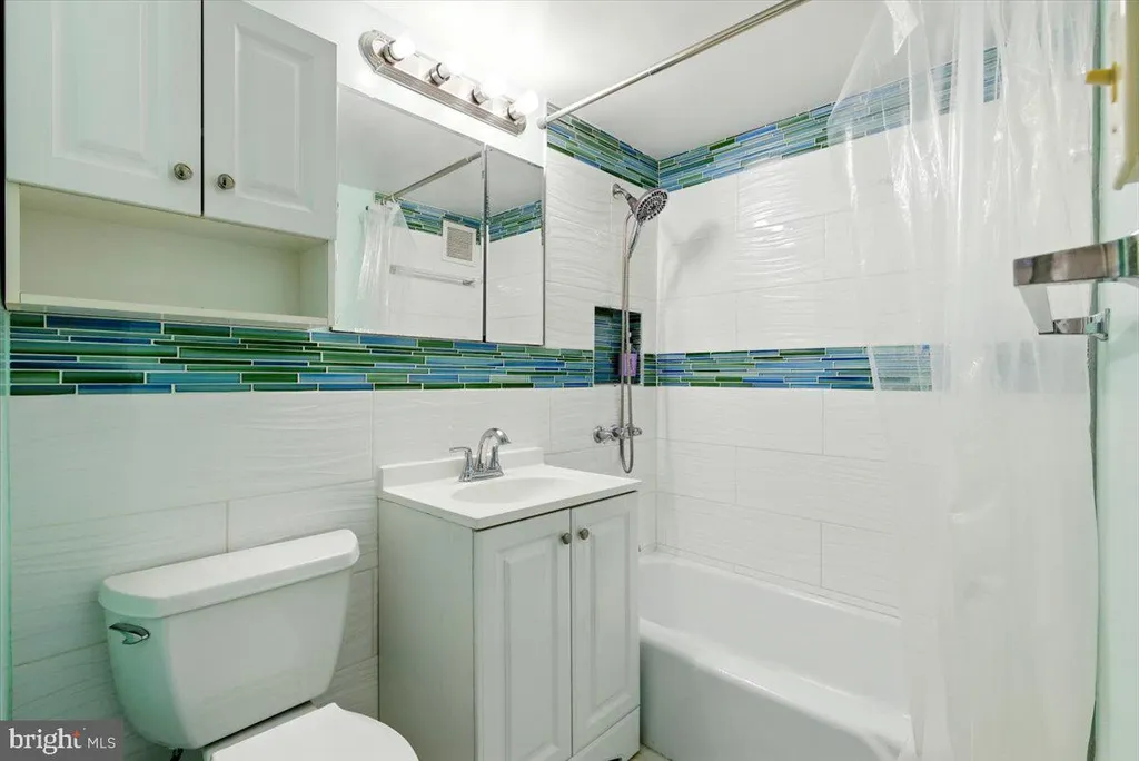 730 24th Street NW Unit 715, Washington, DC 20037