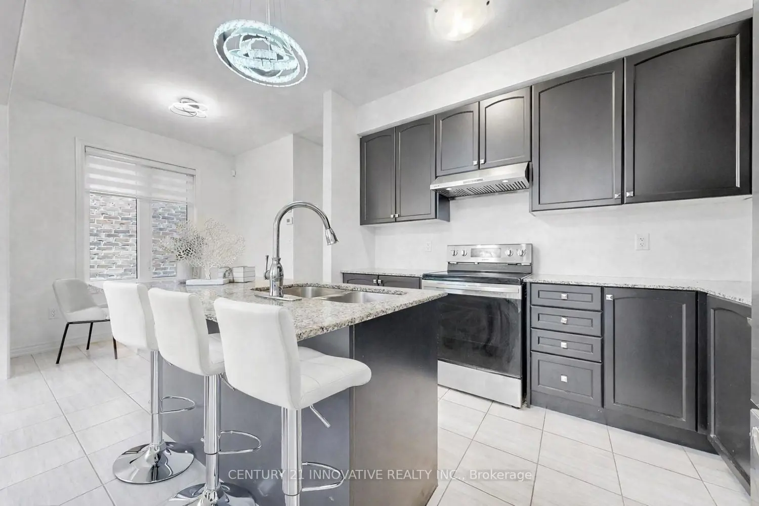 28 Conarty Crescent photo 5