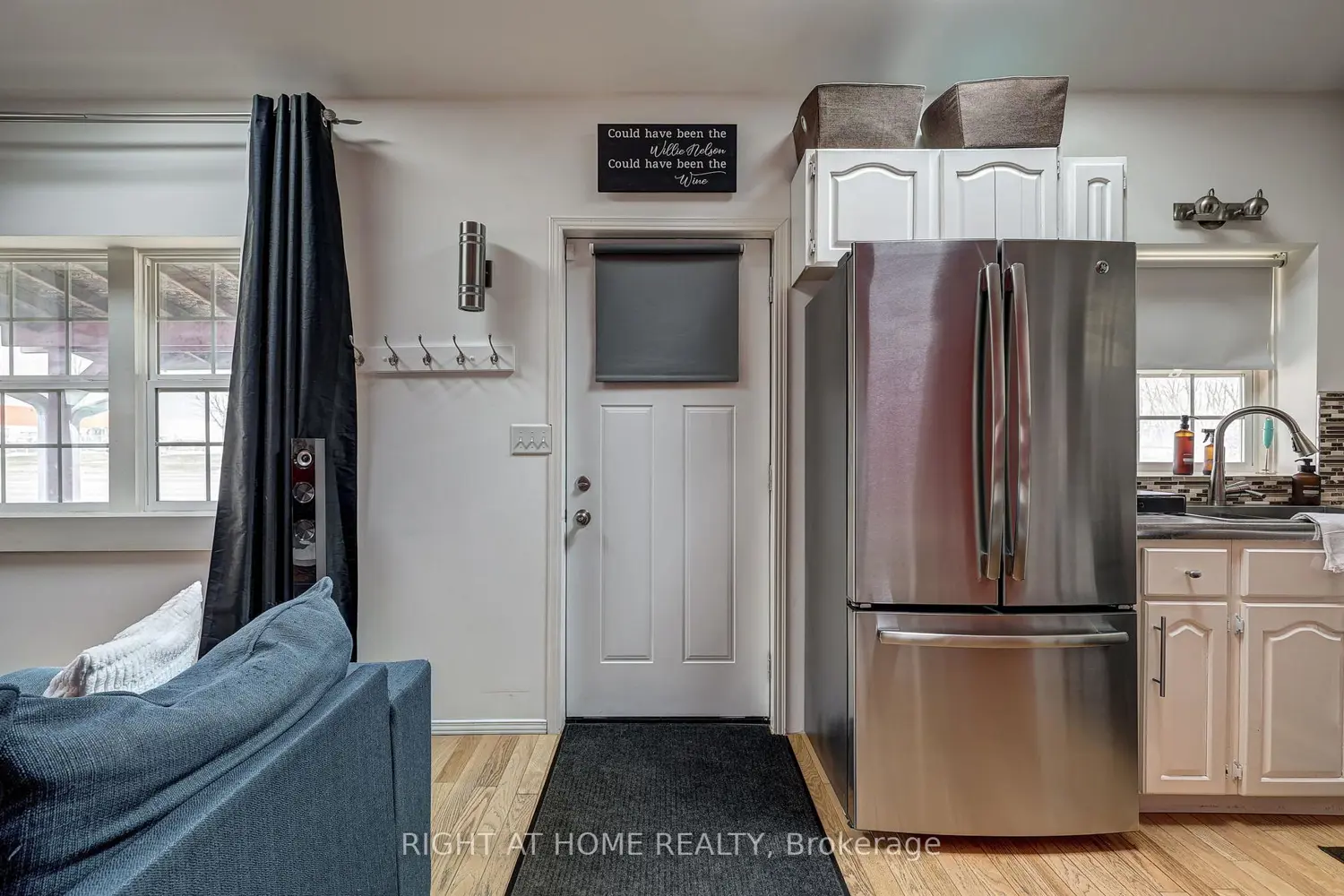 483 Clarke Road photo 5