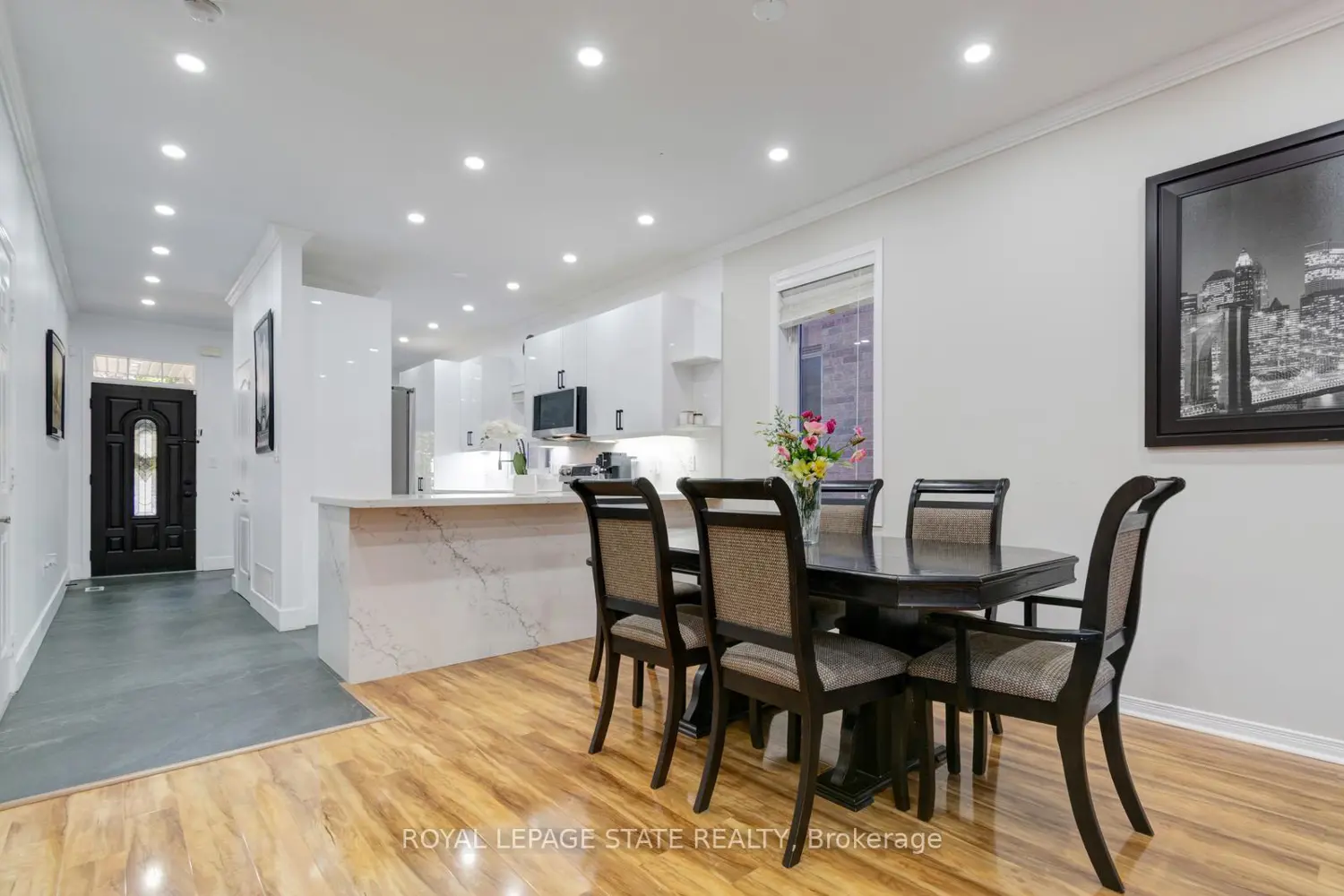 33 Panorama Way photo 5
