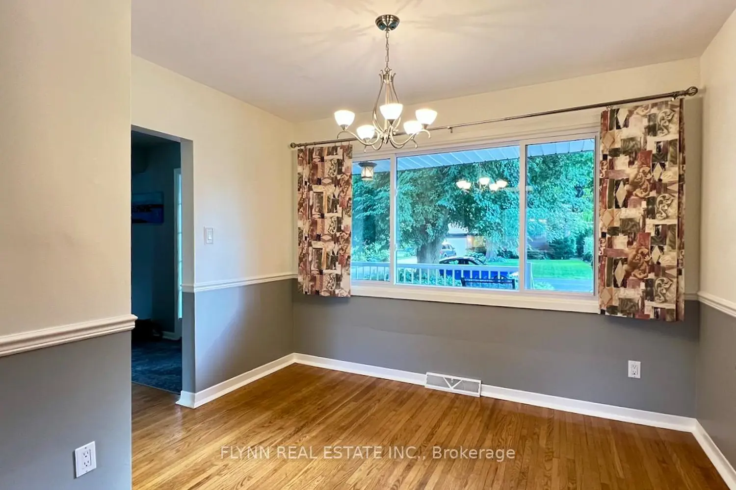 3020 Saint George Avenue photo 4