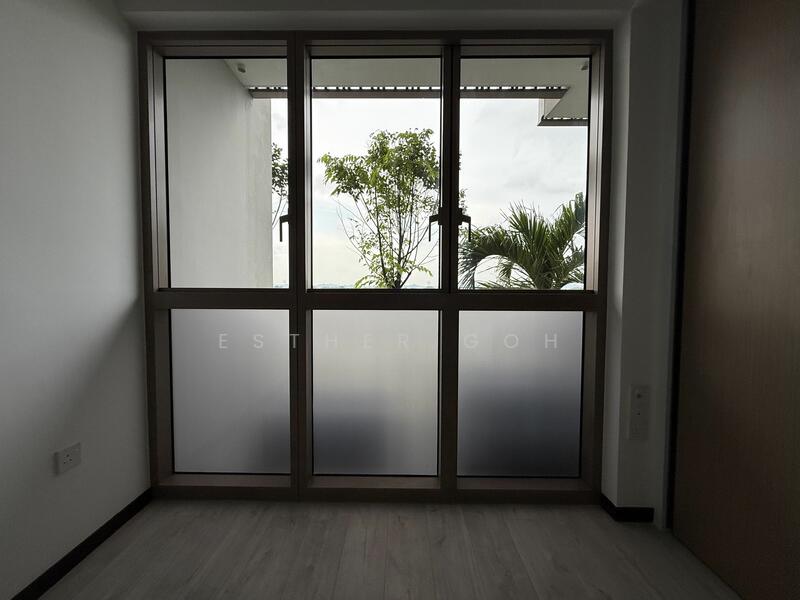 8 Pasir Ris Drive 8 photo 4