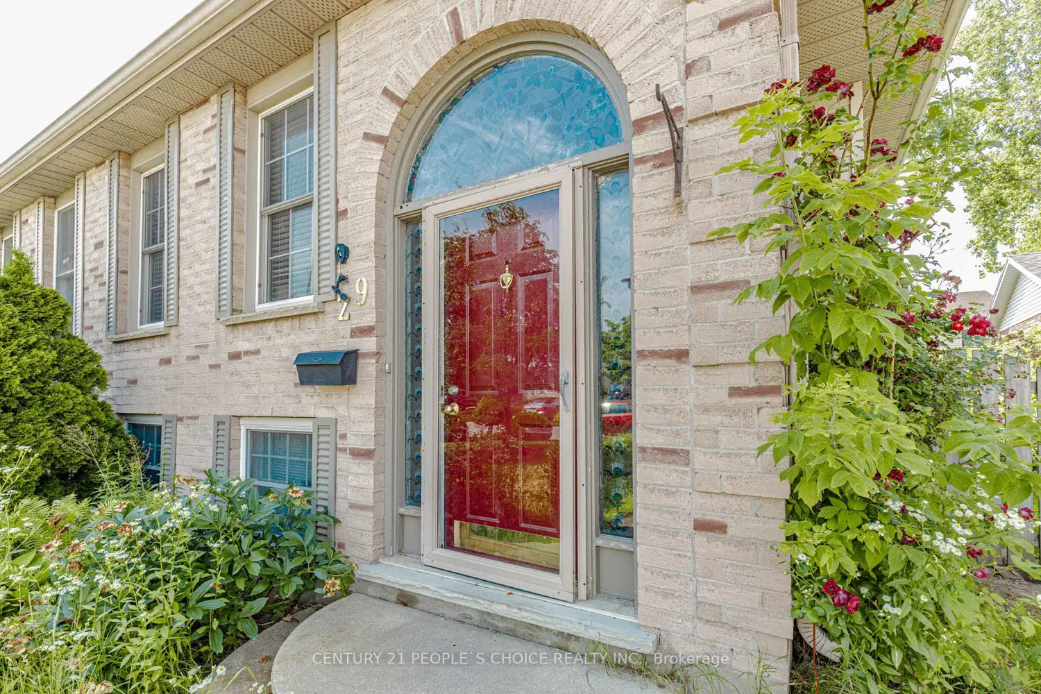 29 Julia Court photo 5