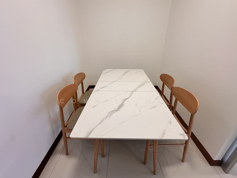 6 Marina Boulevard photo 2