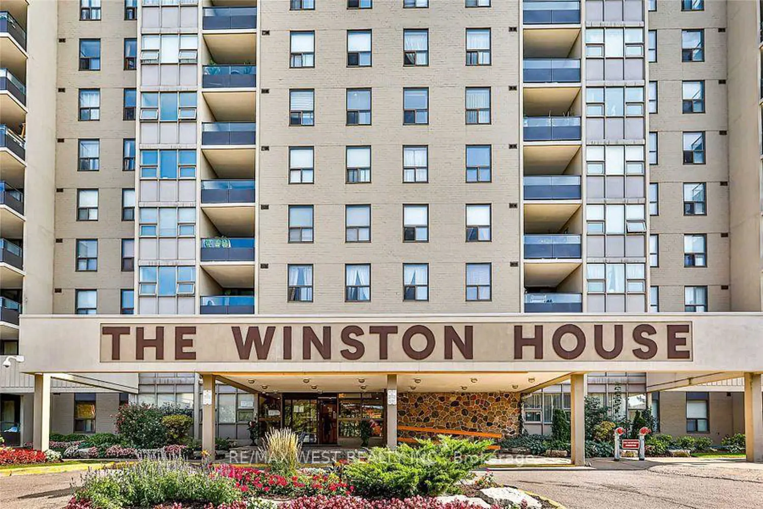 75 Emmett Avenue 1514