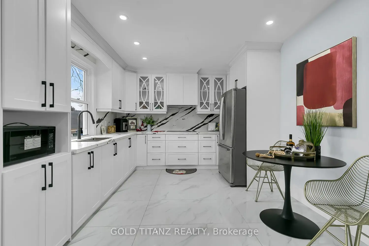 515 Bridge Avenue photo 3