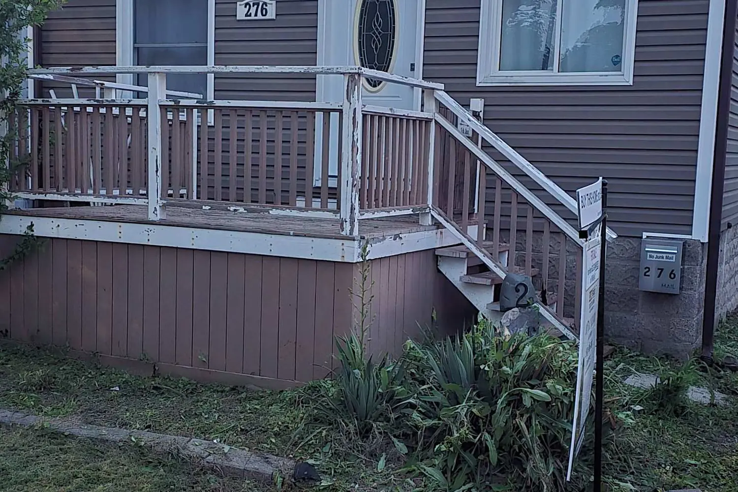276 Cameron Street photo 2