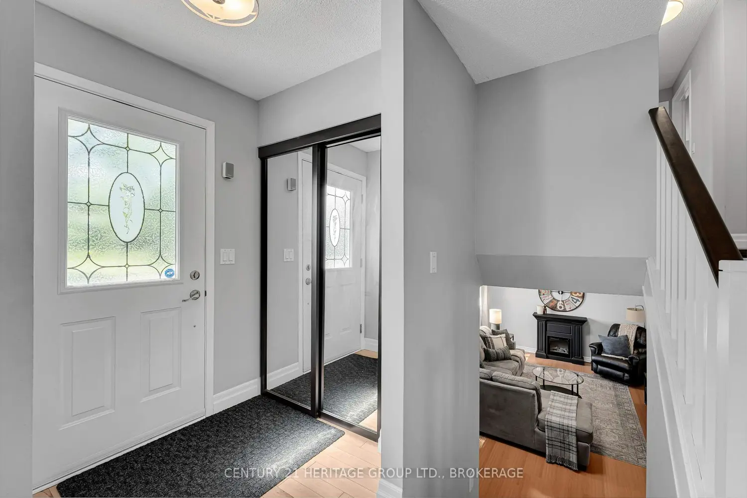 714 Milford Drive photo 3