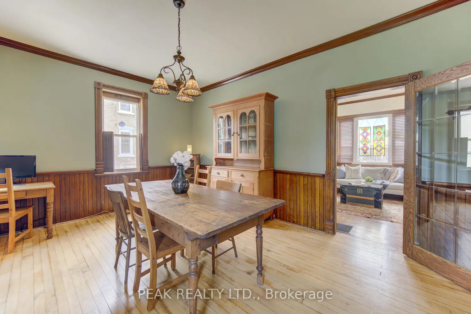 76 Jacob Street photo 4