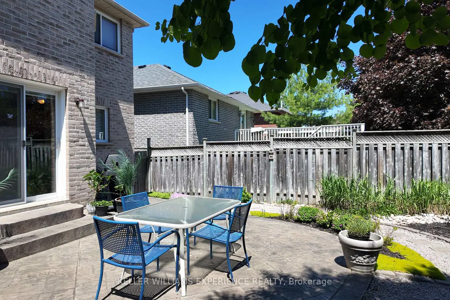 25 Muir Drive photo 2