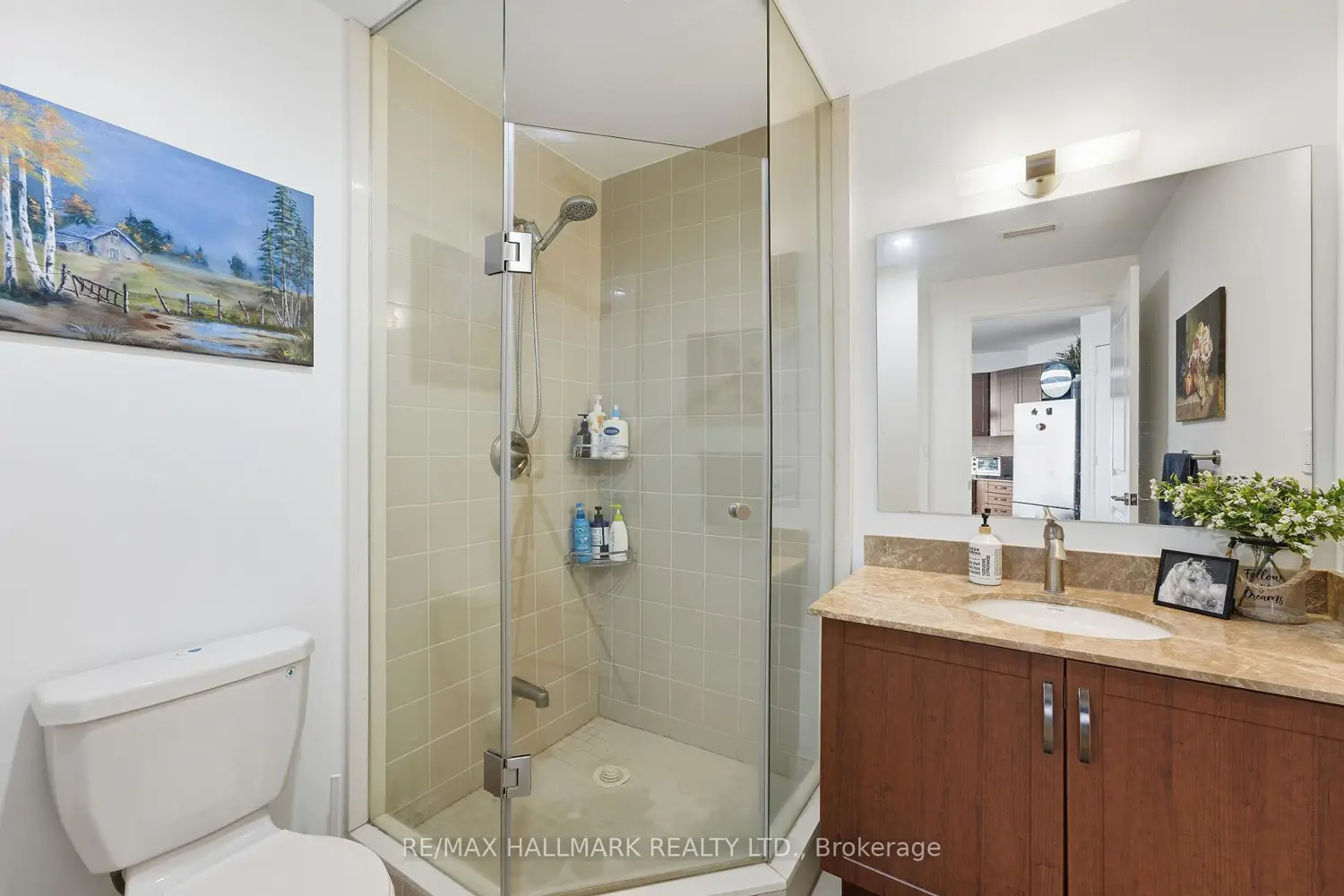 68 Main Street 501 photo 2