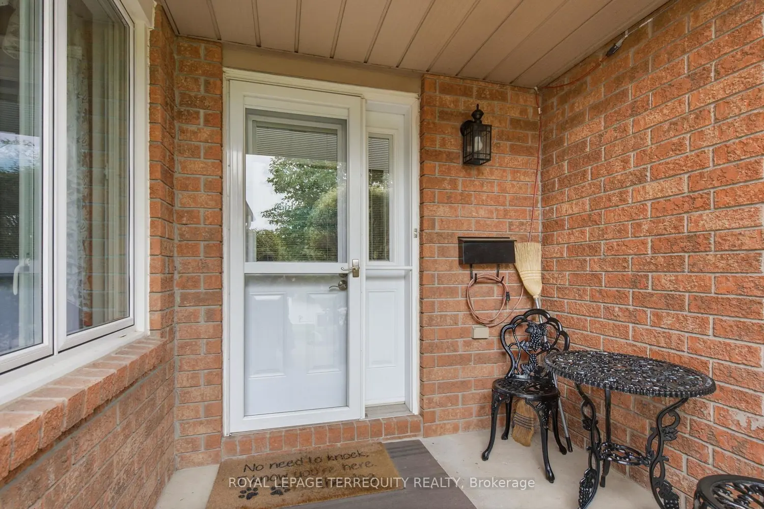 1765 Dufferin Street photo 3
