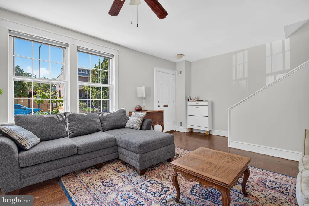 455 15th Street NE, Washington, DC 20002 photo 4