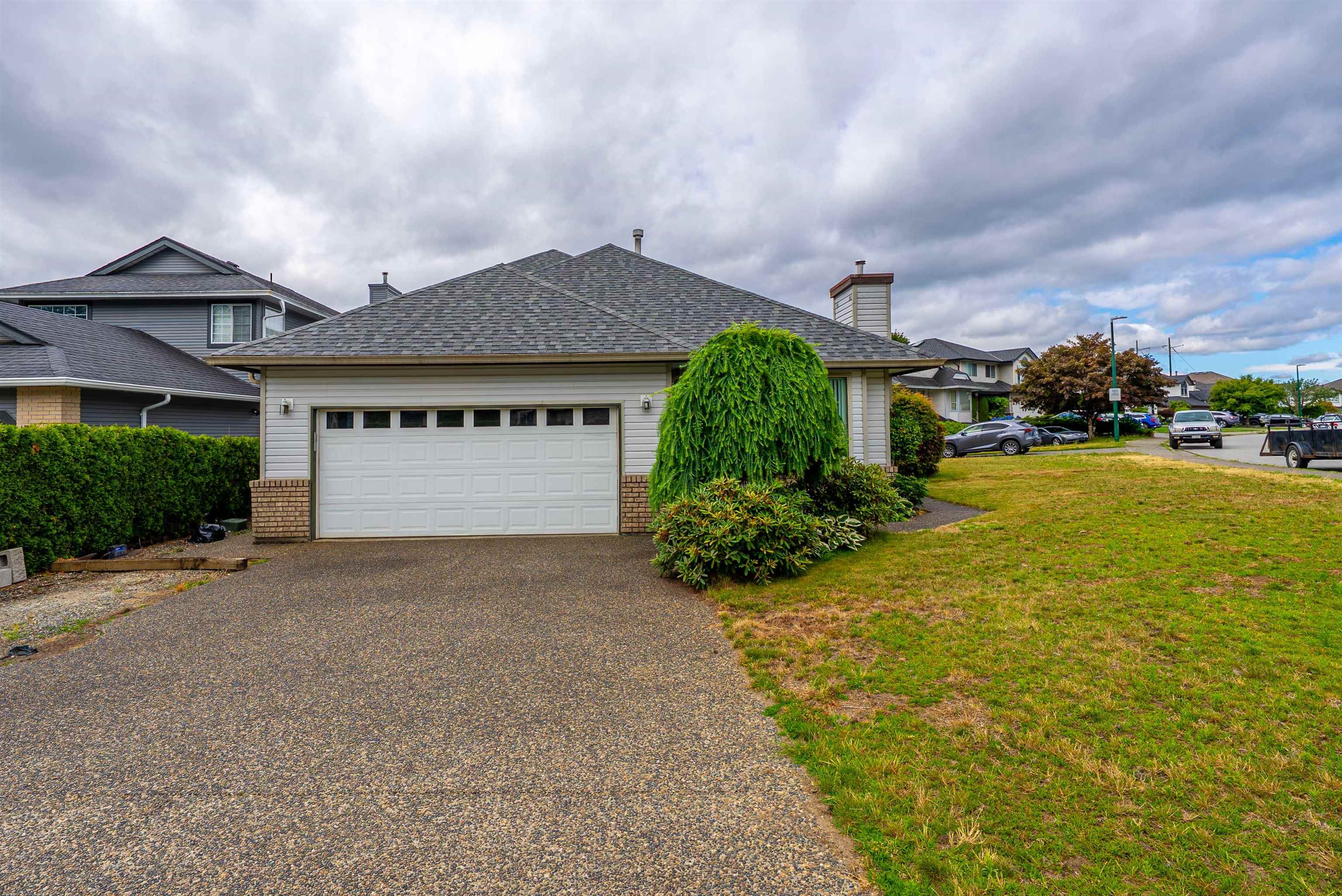 1372 Oxford Street, Coquitlam, BC, V3P 1A2