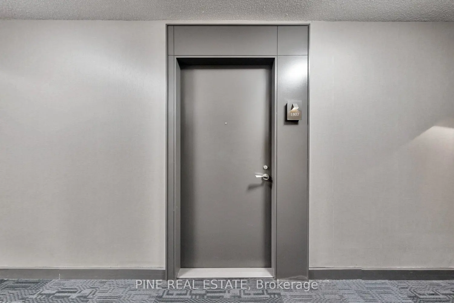 2230 Lake Shore Boulevard 1807 photo 4