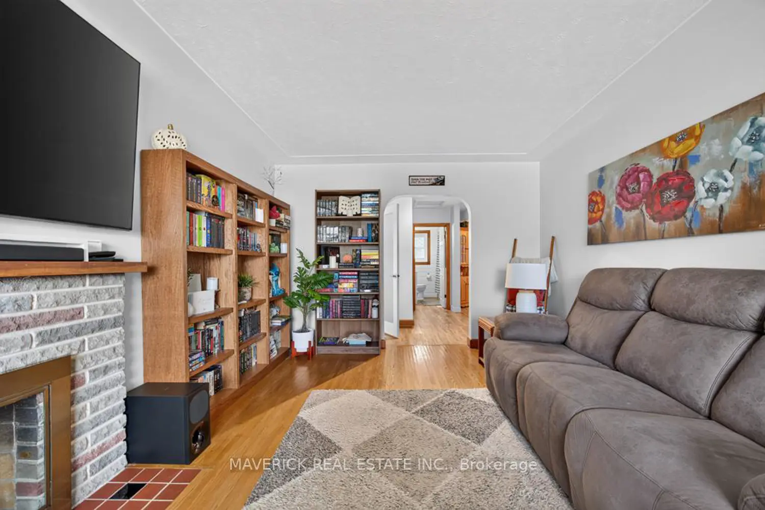 180 Forest Avenue photo 3
