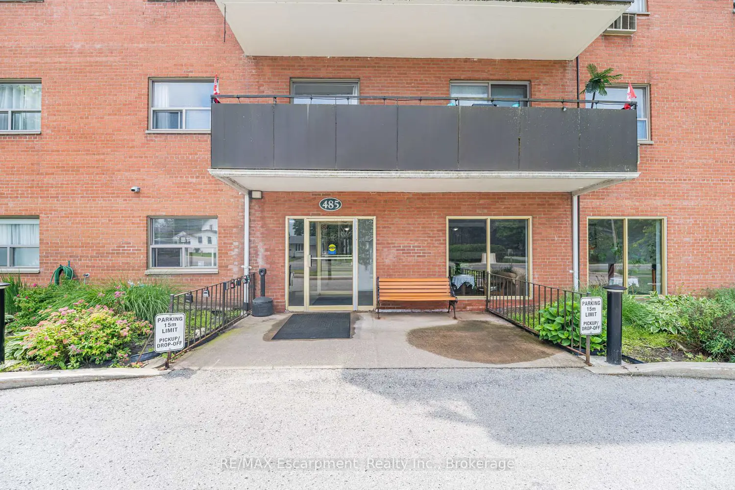 485 Thorold Road 203
