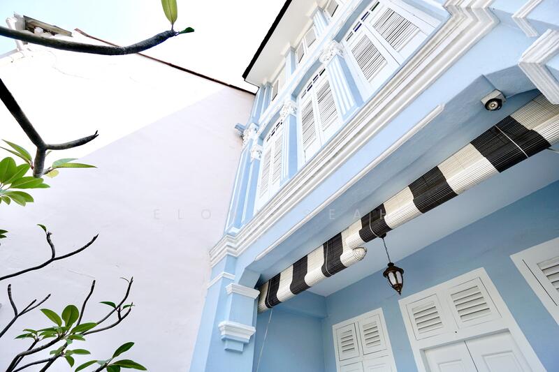 Rare Beautifully Maintained Conservation Shophouse photo 2