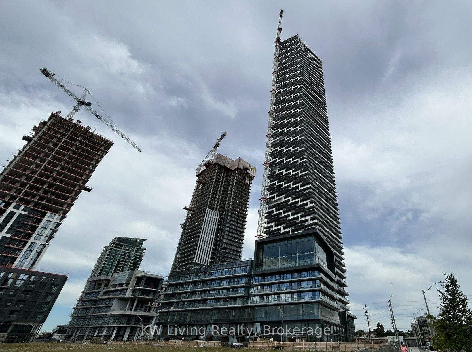 5909-448 Burnhamthorpe Road W, Mississauga, ON, L5B 0R4