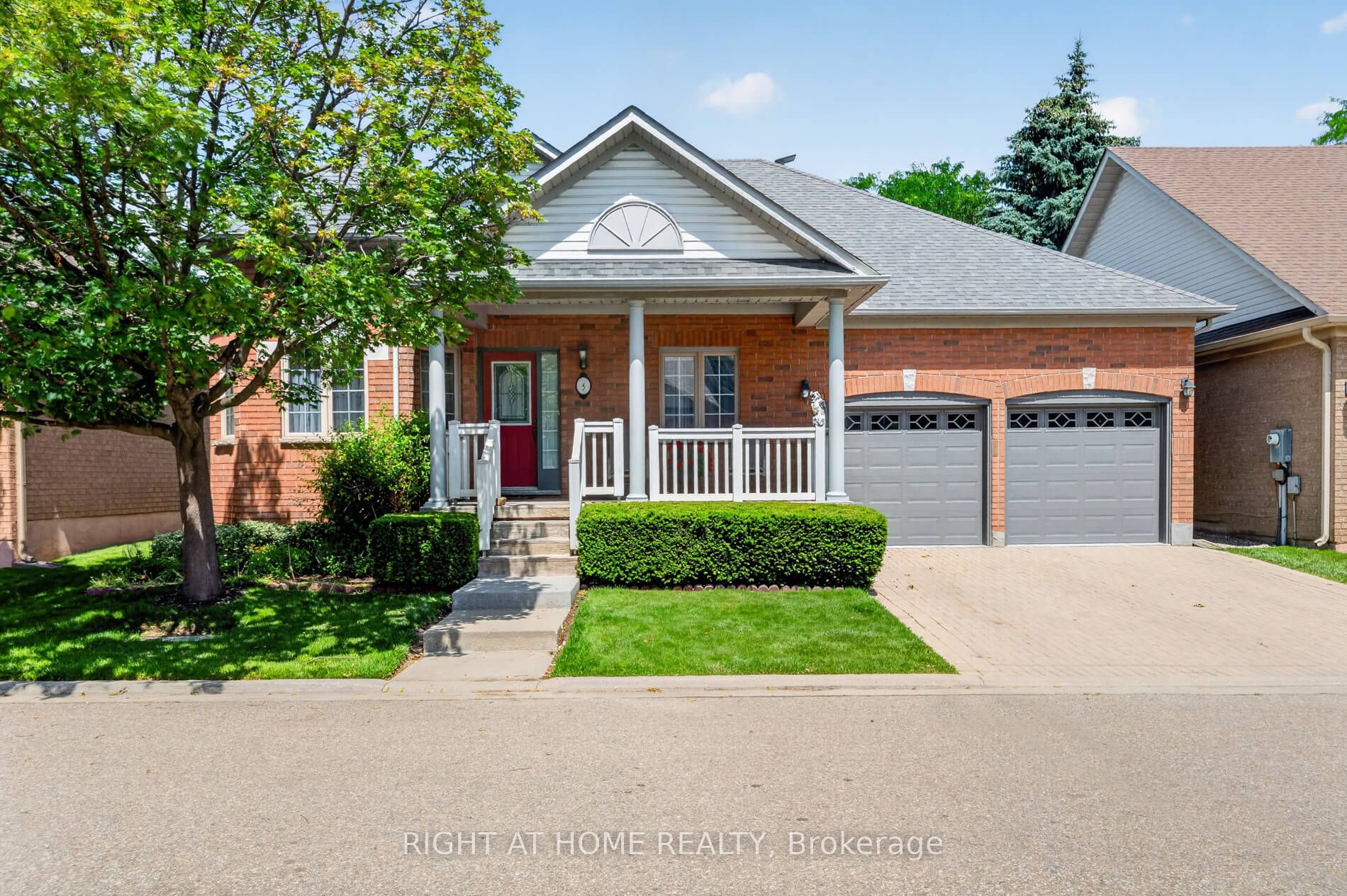 5 Orchard Park Gate, Brampton, ON, L6R 1W5
