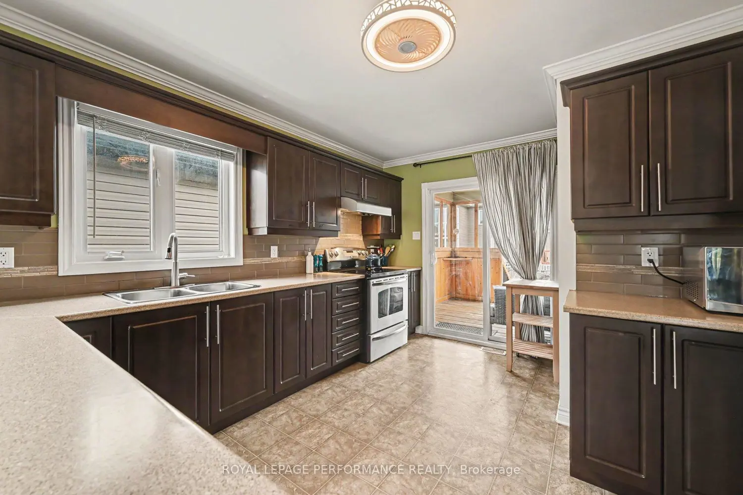 71 Mayer Street photo 5