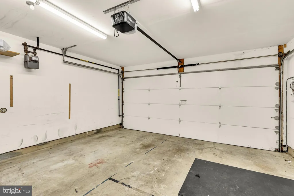 1227 V Street NW, Washington, DC 20009