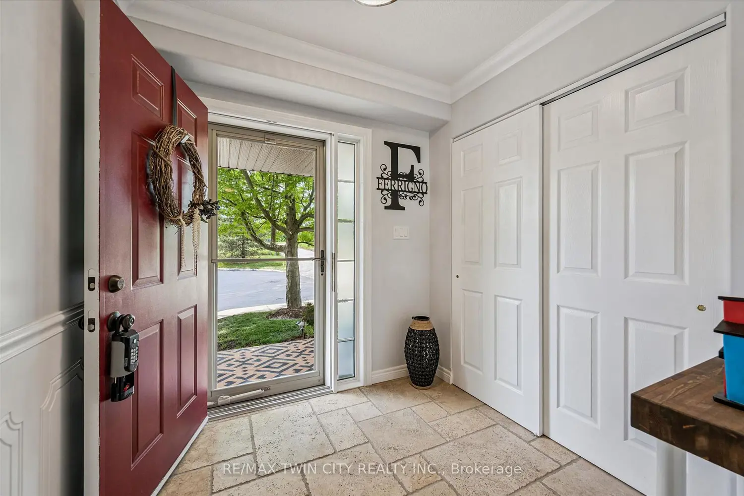 30 Bryan Court 27 photo 3