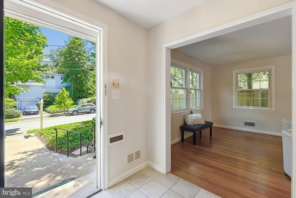 3633 Appleton Street NW, Washington, DC 20008 photo 4